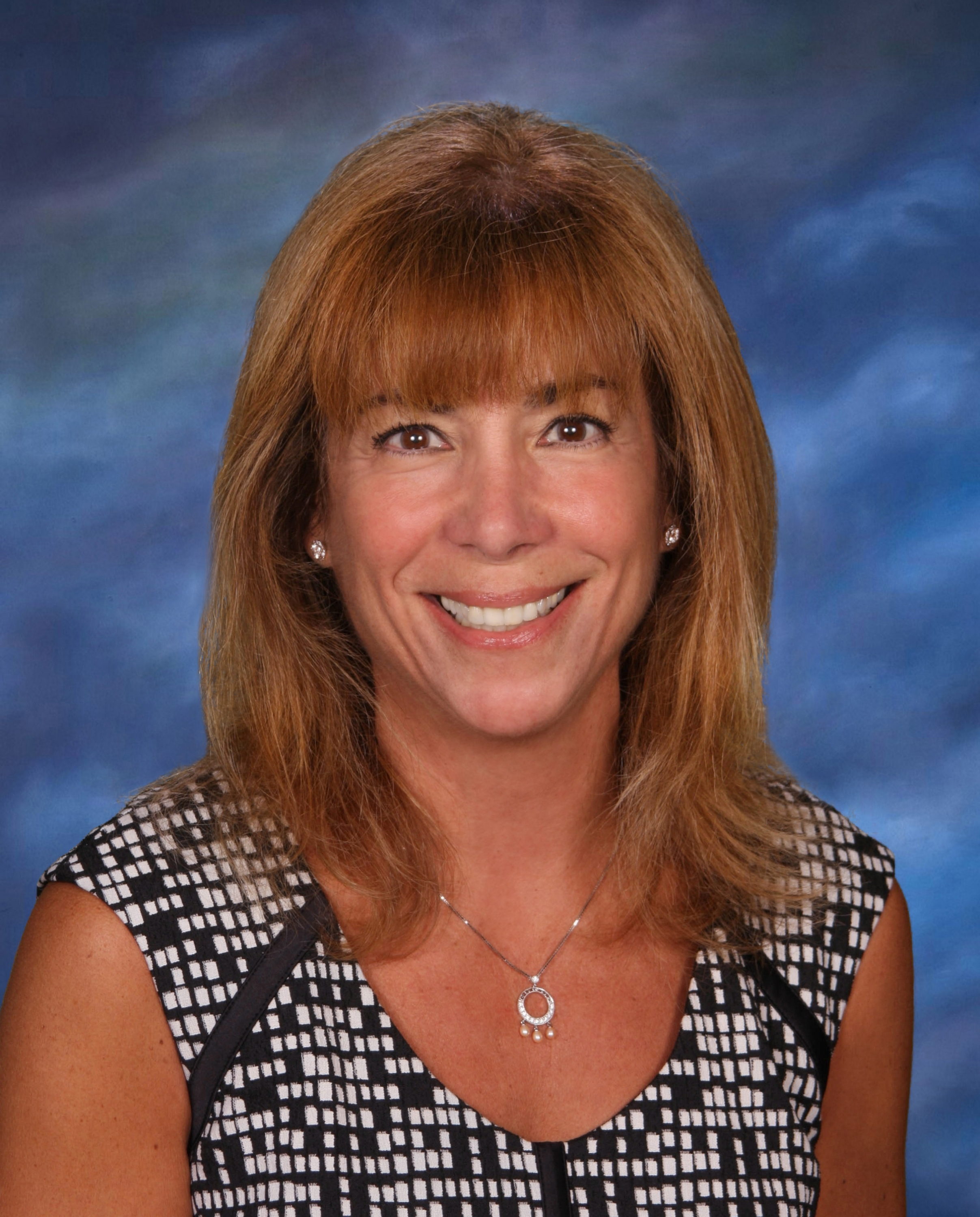 Lynda Zapoticzny